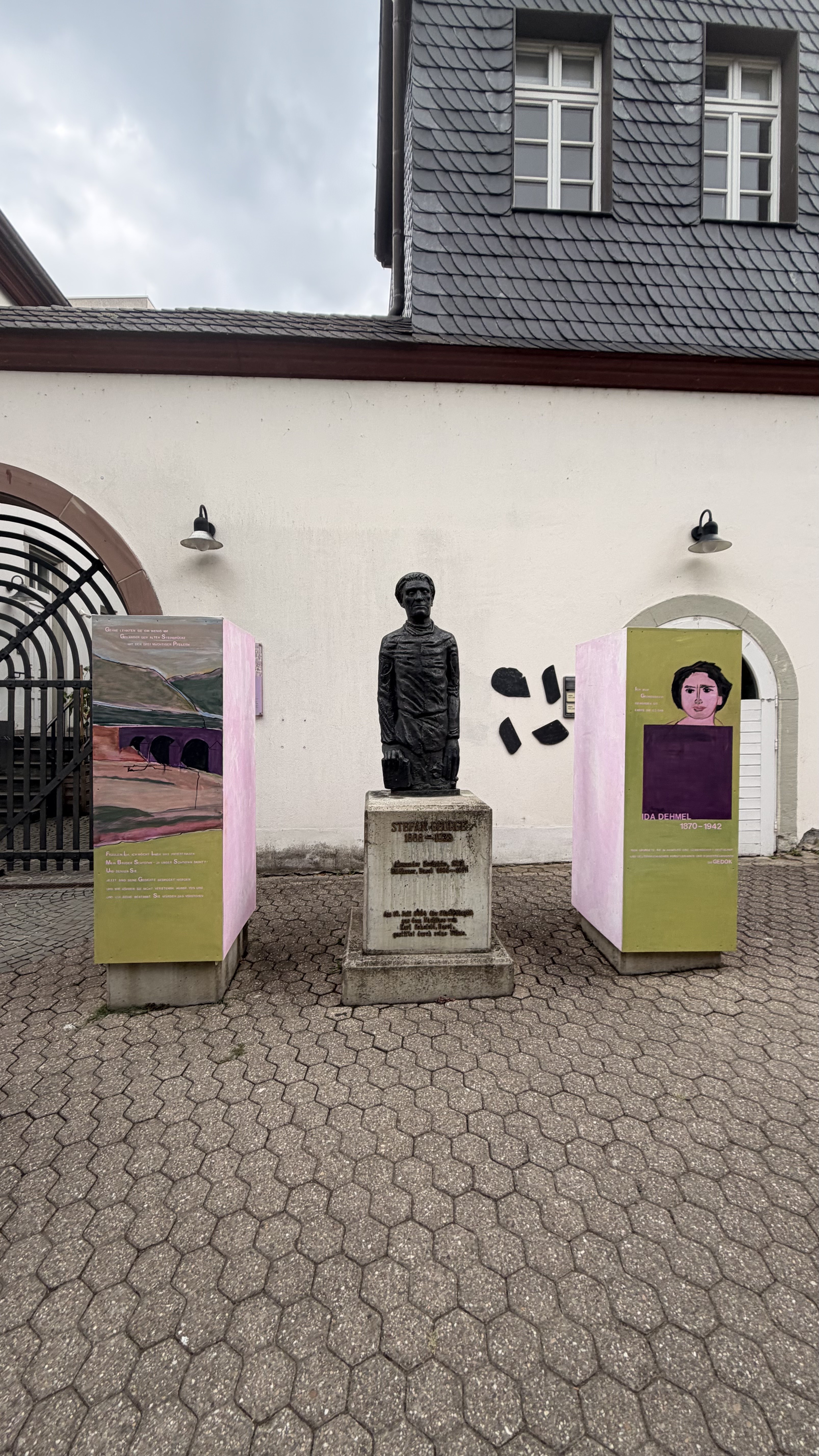 Bild 3 von 8